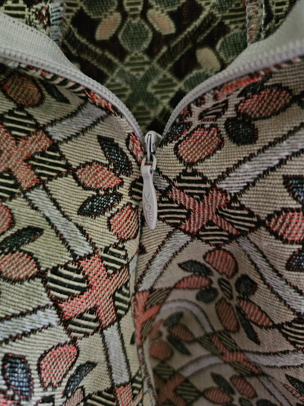 Vintage Turkish Floral And Geometric Patterned Woven High Waist Shorts XS
